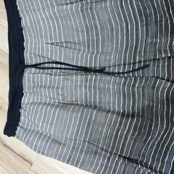 VINCE 100% Silk Pleated Striped Ombre Mini Skirt, Size Small, Multicolor - Picture 4 of 7